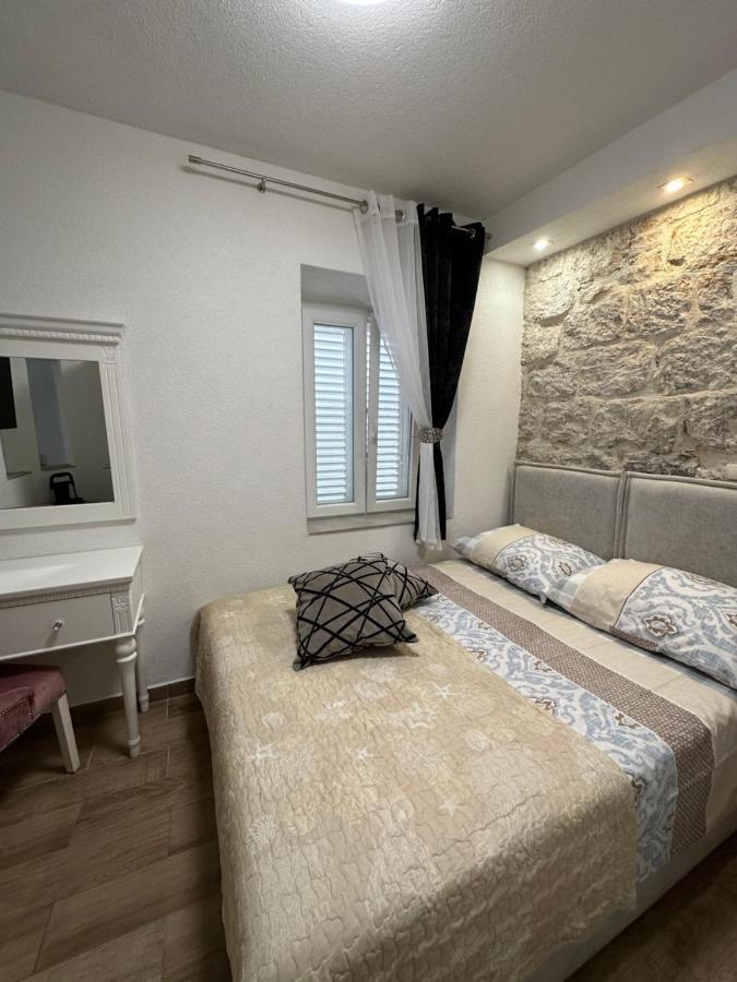Cherry Luxury Apartment Korcula Town Exterior photo